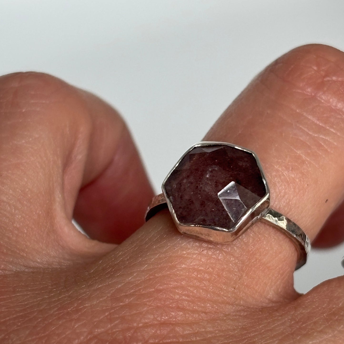 Strawberry Quartz Hex