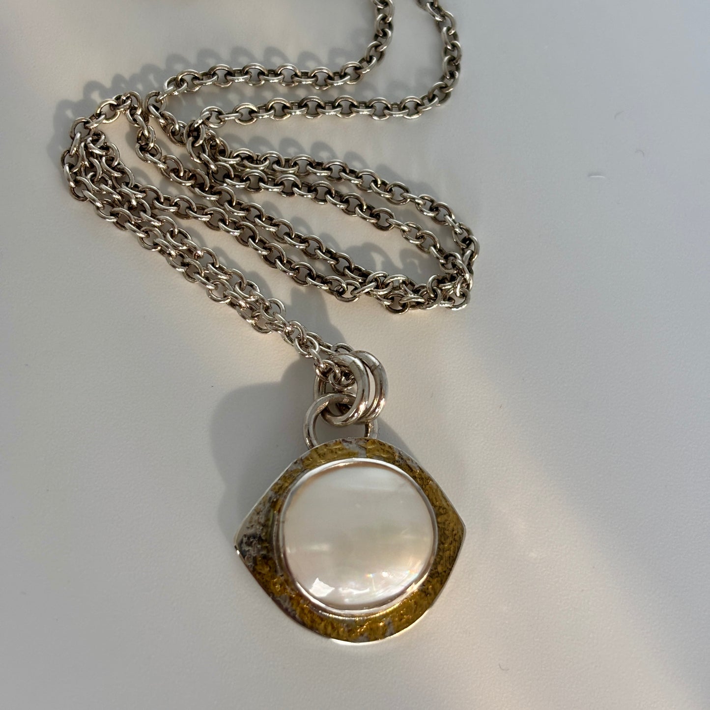 Aloha Pearl Eye Necklace