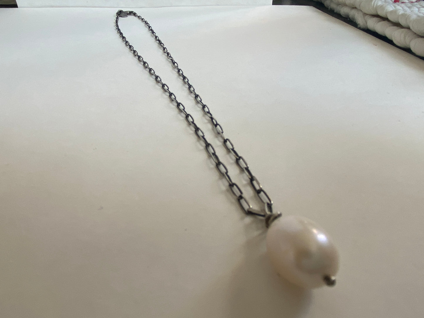 Solo Pearl Necklace