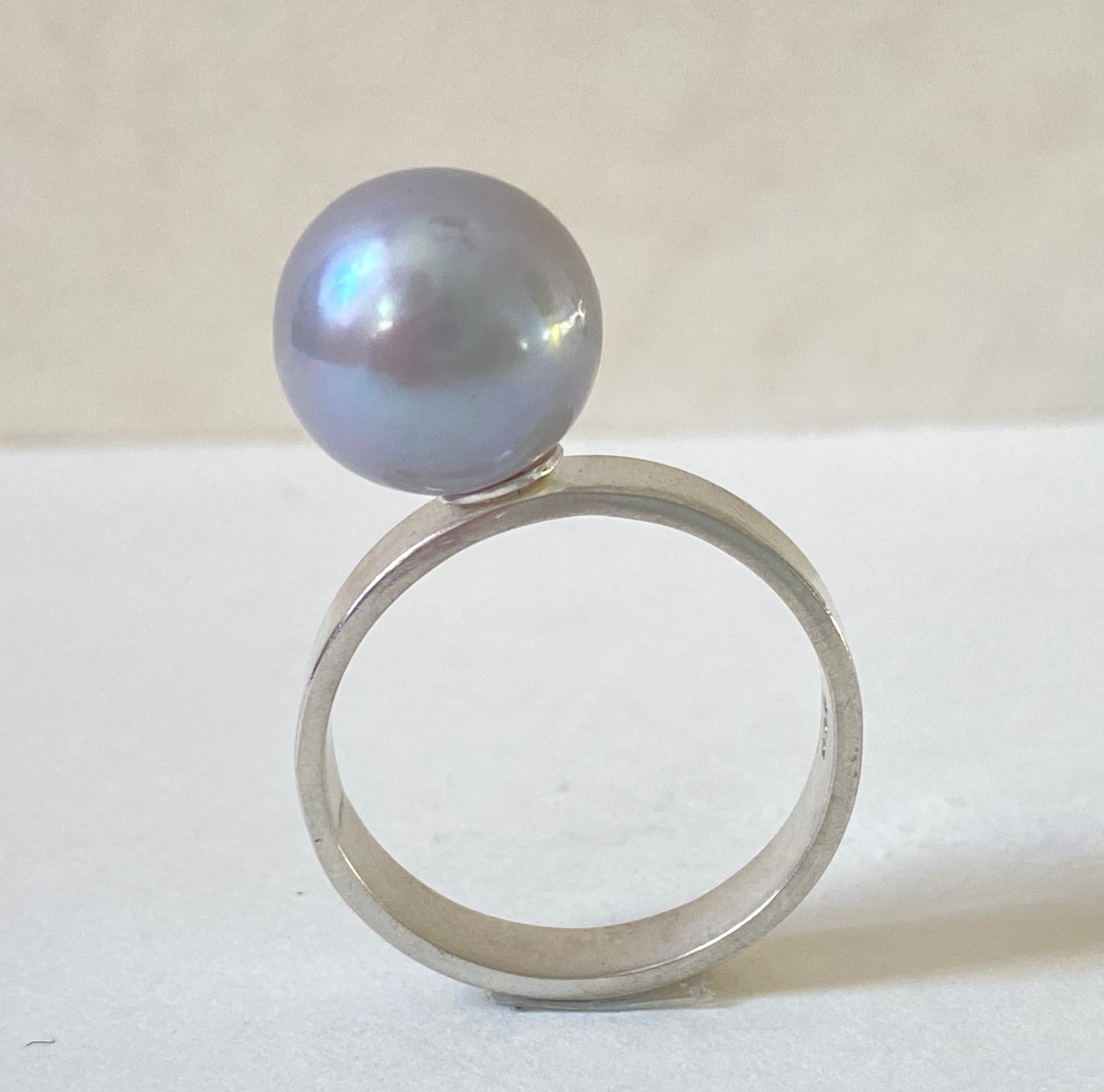 Gray Edison Pearl Cocktail Ring