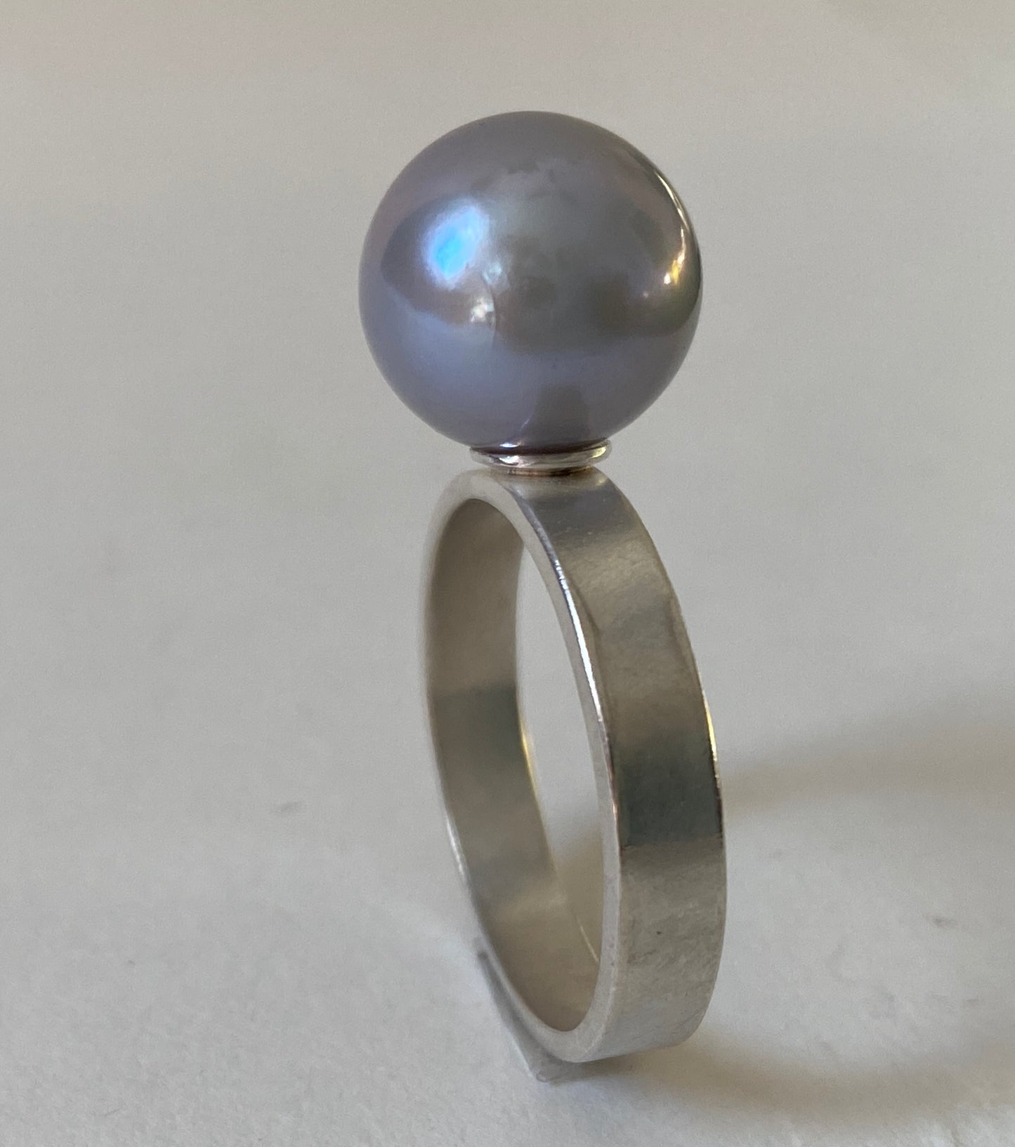 Gray Edison Pearl Cocktail Ring