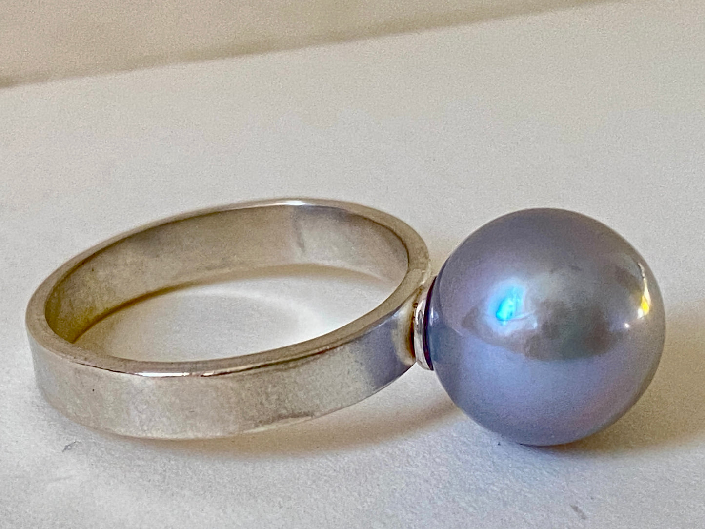 Gray Edison Pearl Cocktail Ring